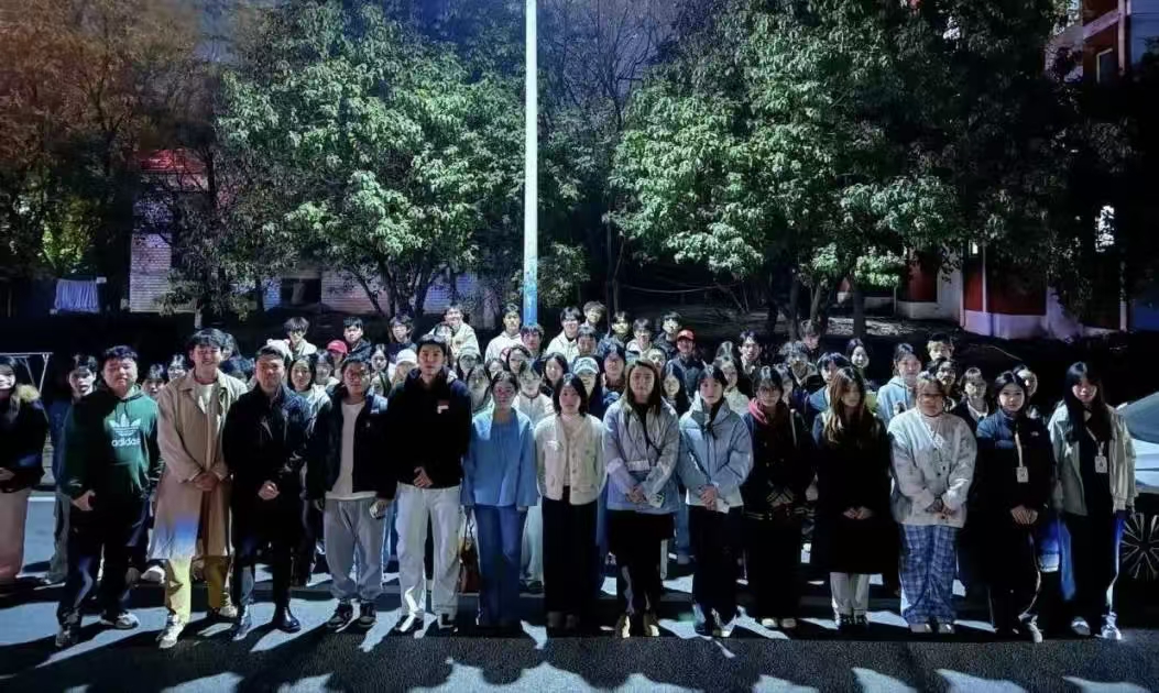 秋风迎新，宿暖相伴｜宿管会欢迎2026级新同学！